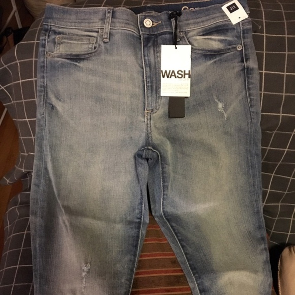 Brand new GAP modern skinny jeans